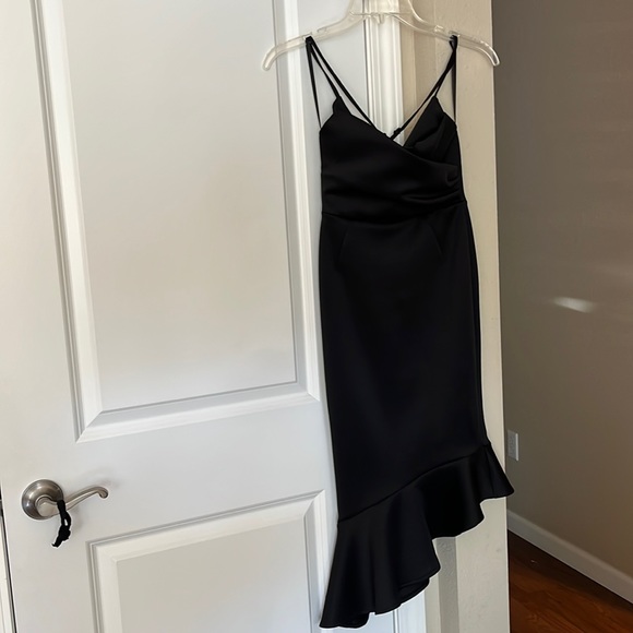 ASOS DESIGN SCUBA CAMI PEPHEM MIDI DRESS-BLACK - Picture 4 of 9